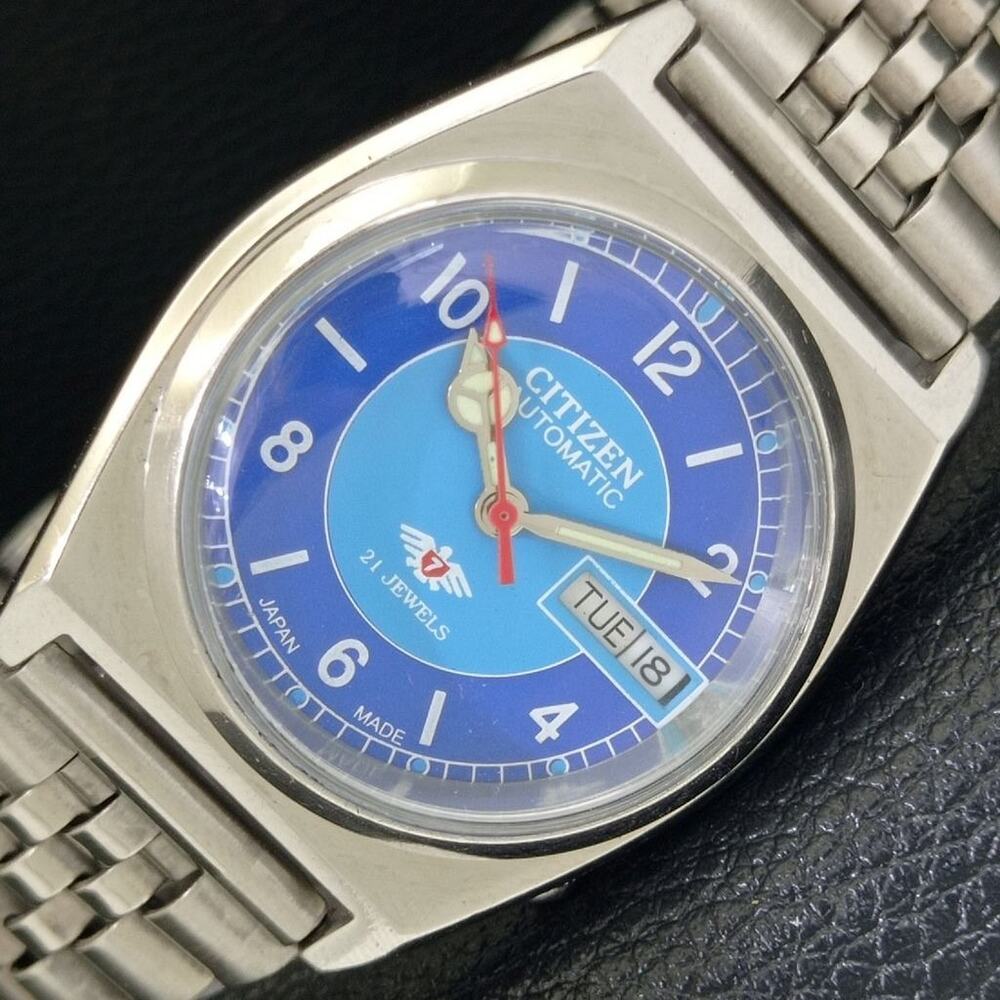 Vintage 1994 Citizen Automatic Mens Silver Watch W/daydate & Blue accents